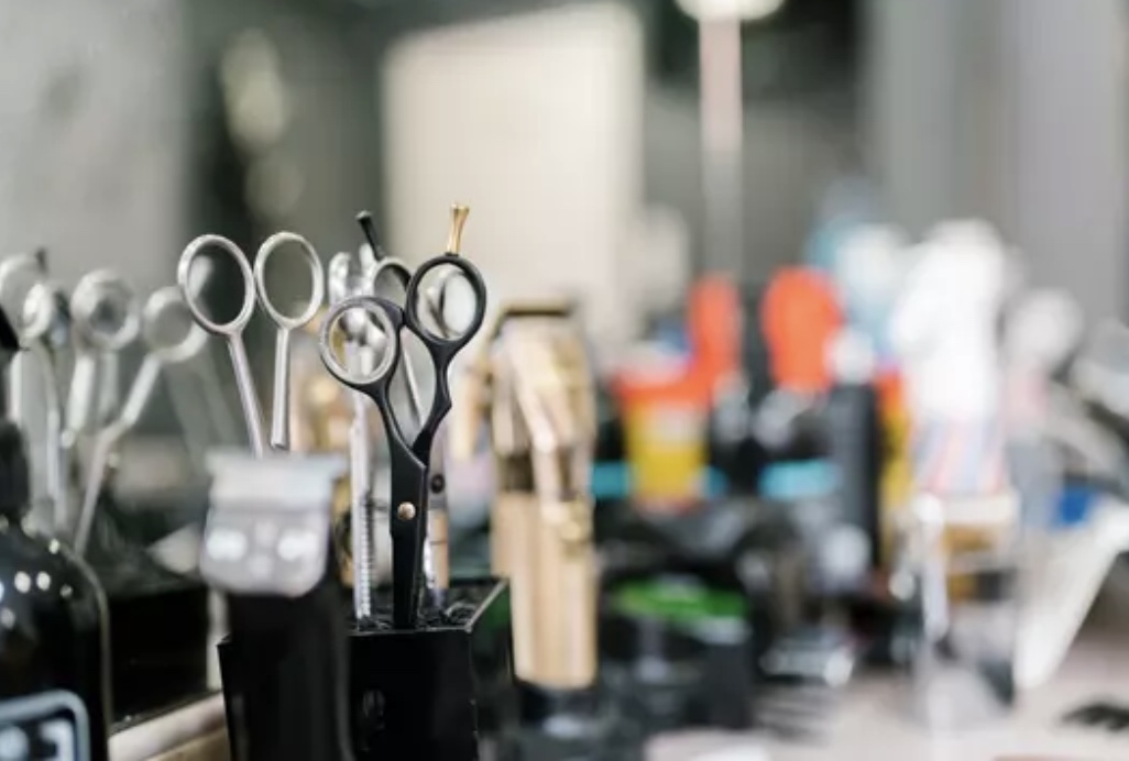 Tampa hair salon Offsets 10 Tons of CO₂ Through Clean Energy Initiatives Tribeca Salon Tampa FL